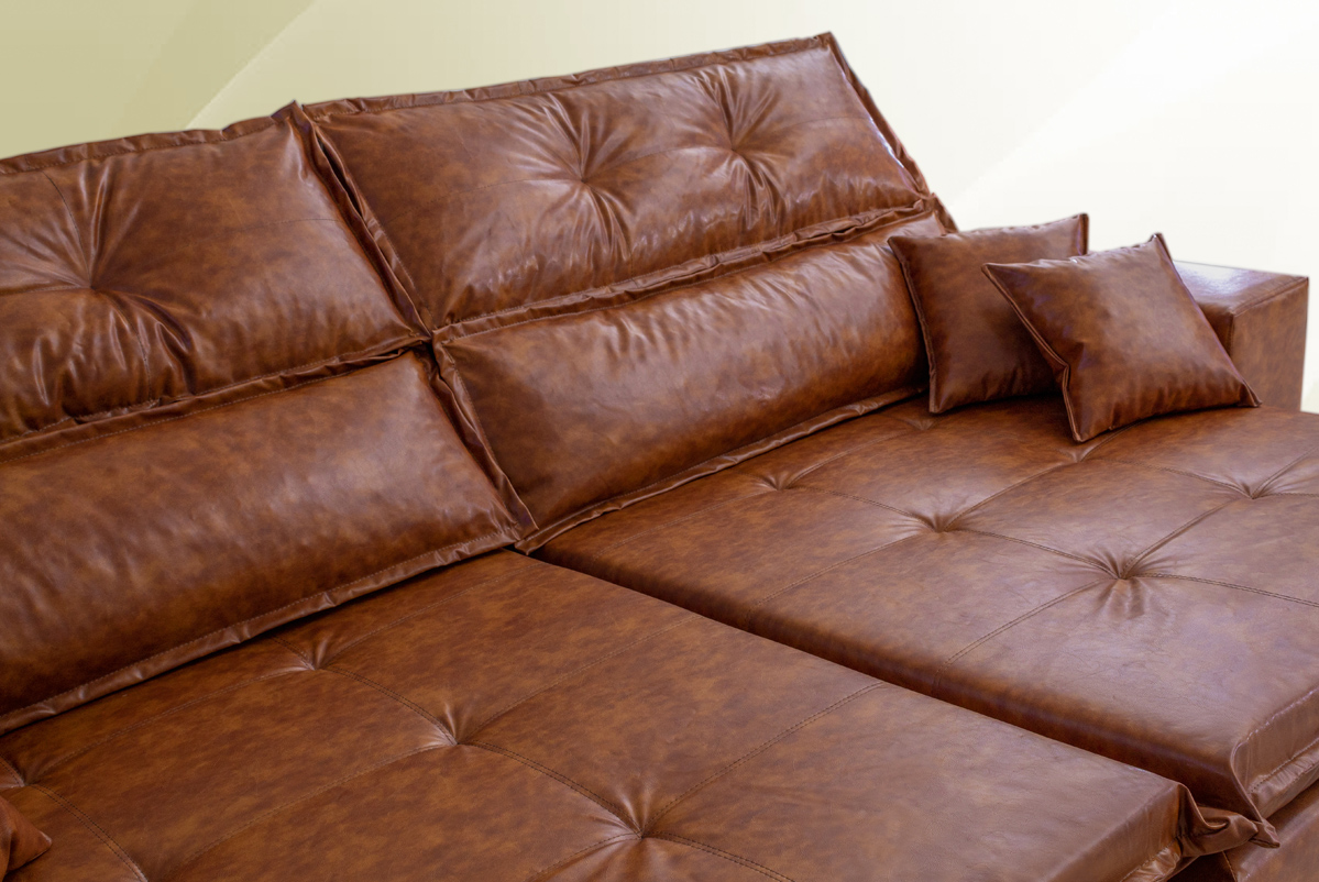 Sofá Tourino 2,52m Retrátil Reclinável, Molas e Pillow no Assento Tecido Courino Caramelo Cama InBox