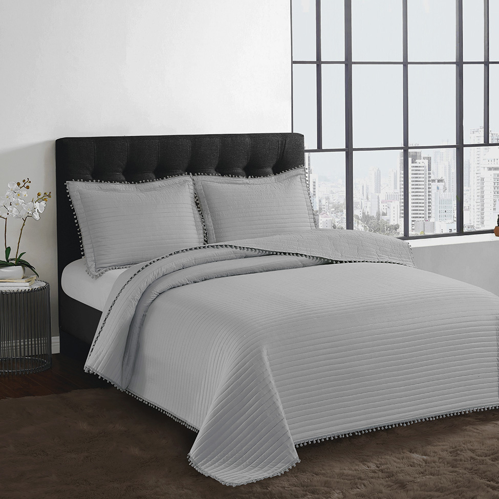 Colcha Casal Pompom com 2 Fronhas Cinza