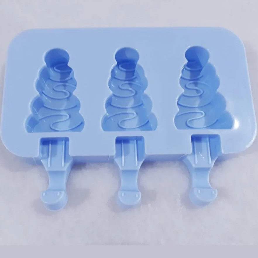 Forma de Silicone para Picole, doces, chocolates Formato Arvore Azul Claro