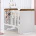 Quarto de Bebê Ariel Berço 3 em 1 Gabrielle Guarda Roupa Infantil 3 Portas Branco Amadeirado Carolina Baby