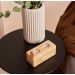 Vela decorativa com base de madeira