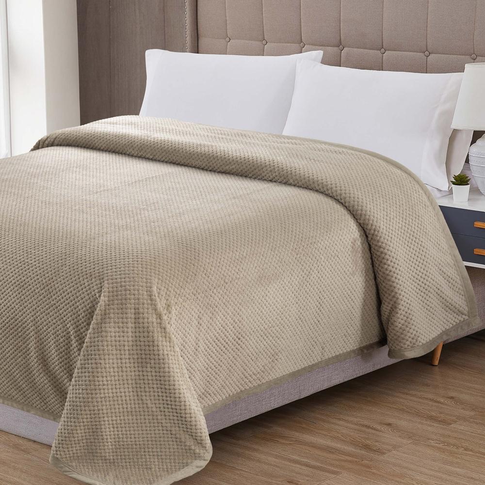 Cobertor Queen Popcorn Manta Flannel Extra Macia - Fendi