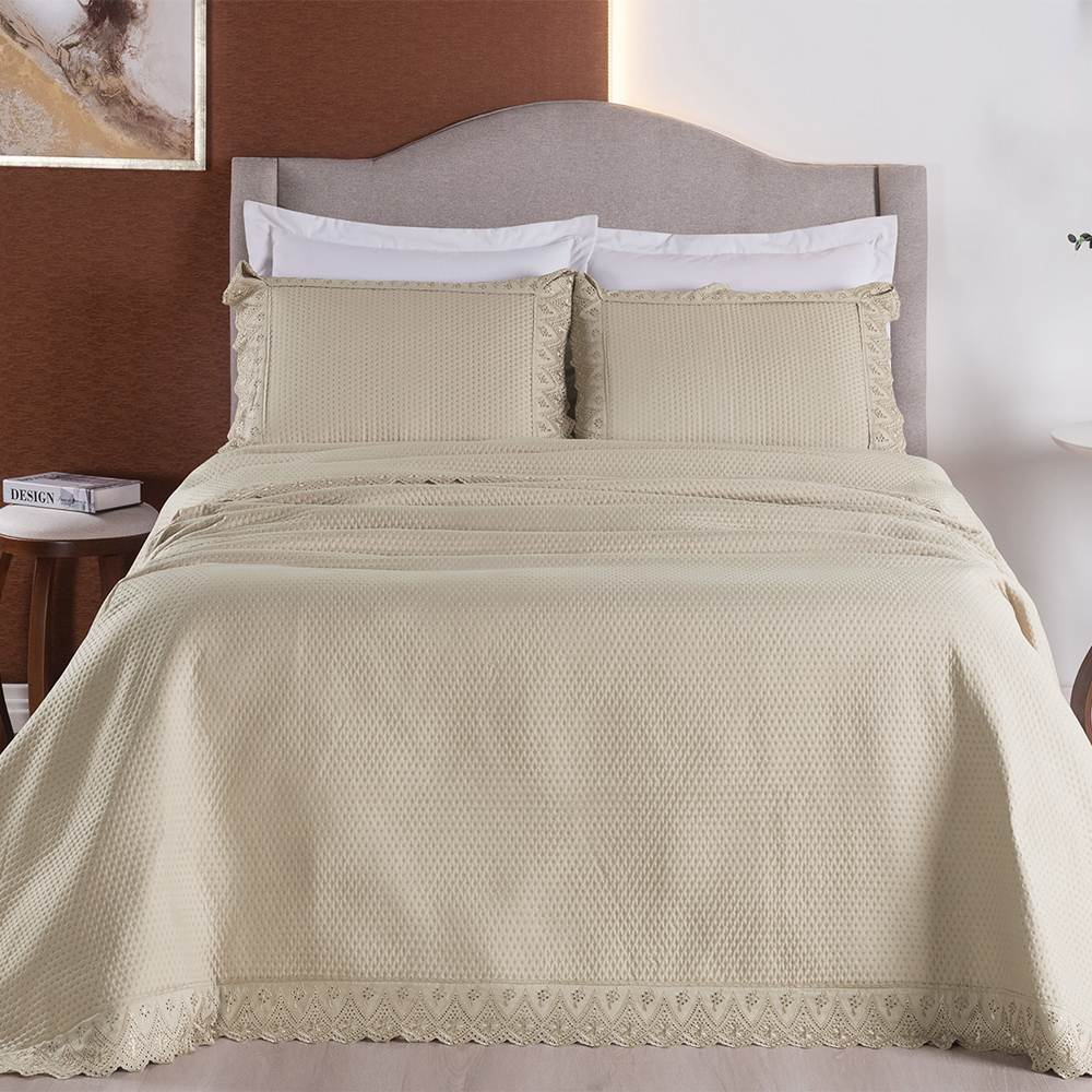 Colcha Queen Home Madrid com Bordado Inglês Micropercal 300 Fios 3 Peças - Avela