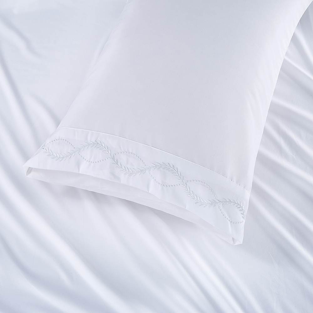 Jogo de Lençol Casal Padrão Romance Micropercal 300 Fios Toque de Algodão 4 Peças - Branco