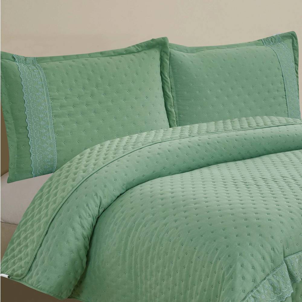 Kit Cobre Leito Queen + Jogo de Lençol Micropercal 300 Fios com Bordado Inglês Santorini 7 Peças - Verde Militar