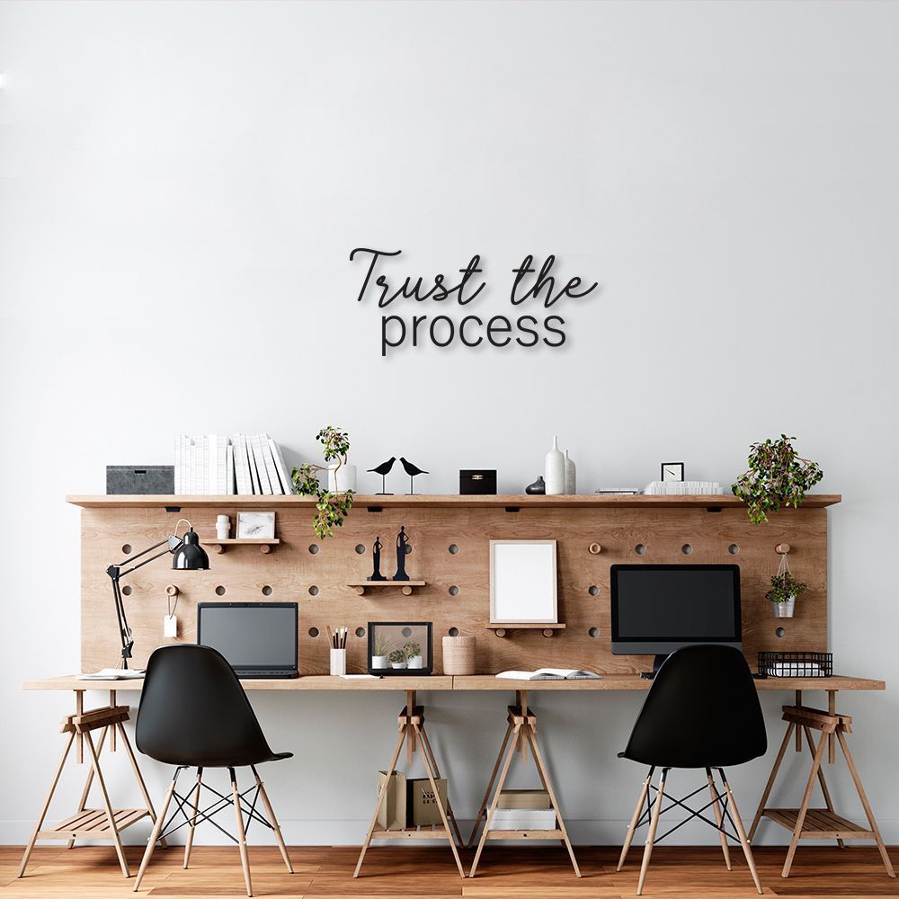Frase de Parede em Relevo Trust the Process 100x43 Preto