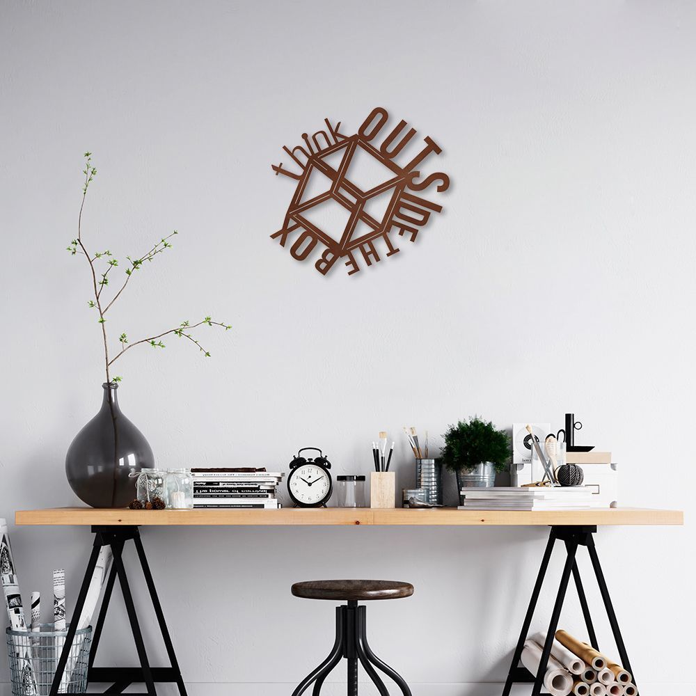 Quadro Escultura Frase Think Outside the Box 80x74 Marrom