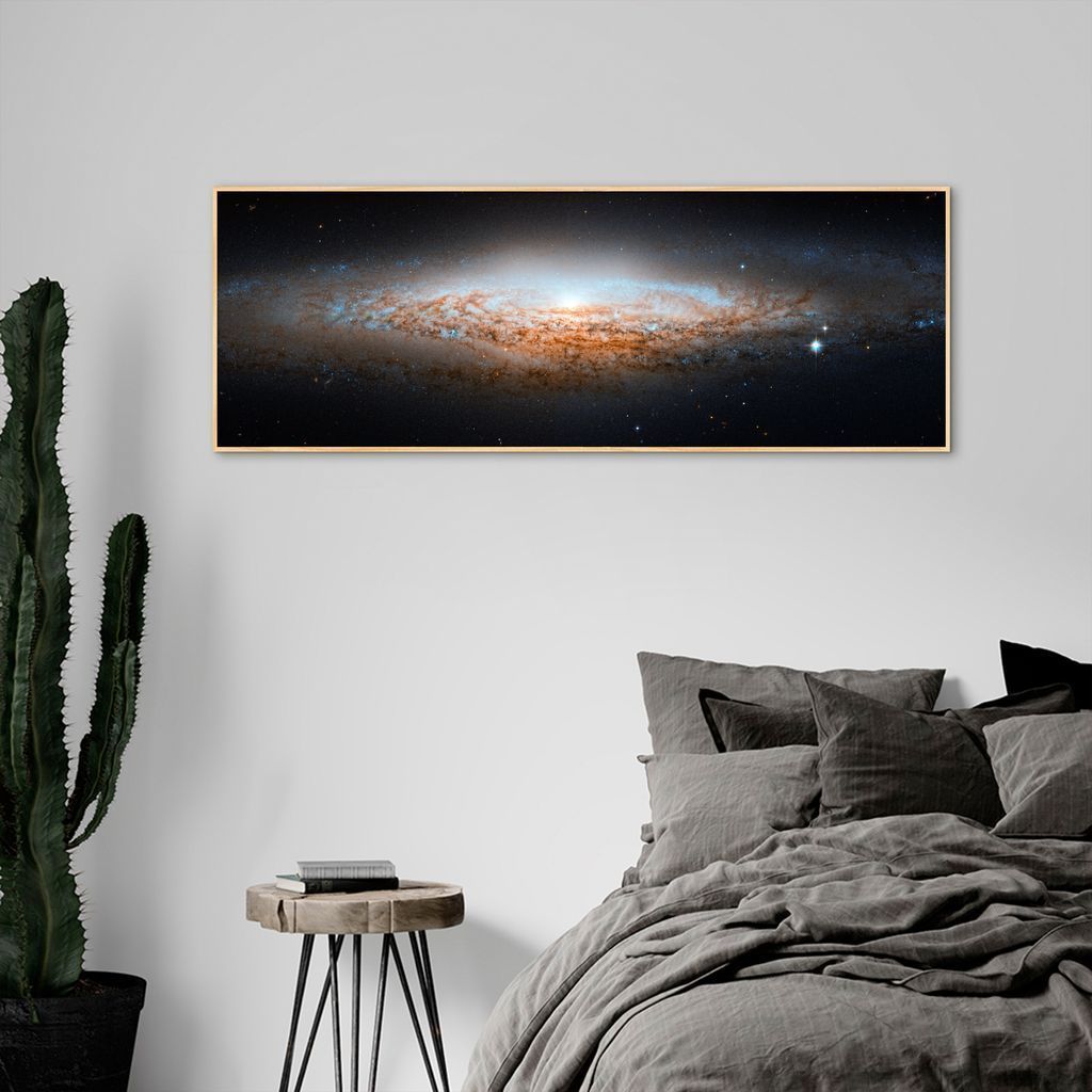 Quadro Galáxia Espiral NGC 2683 86x30 Filete Marfim