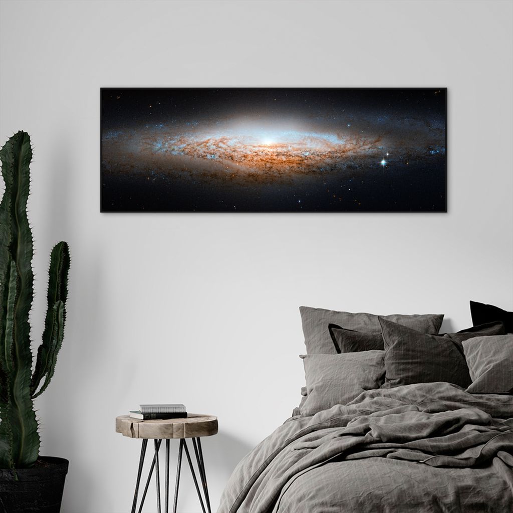 Quadro Galáxia Espiral NGC 26835 60x21 Filete Preto
