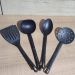 Conjunto 4 Utensílios de Cozinha Plástico Preto Colher Conch