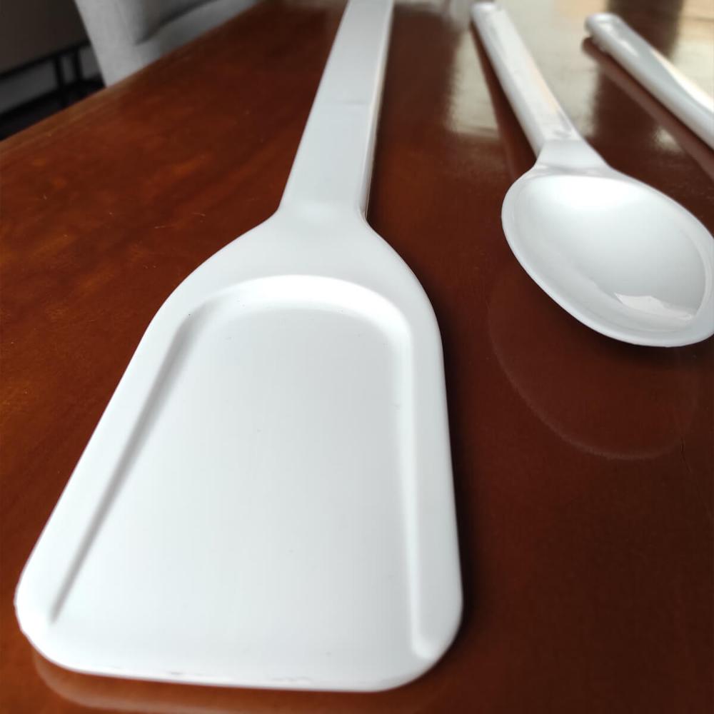 Espátula Pá Plástica Branca Industrial Larga 74cm Caldeirão