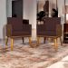 Kit 2 Poltronas Decorativa Para Sala Recepção Consultório Cadeira Lis Corino Peroba e Suede Bordô