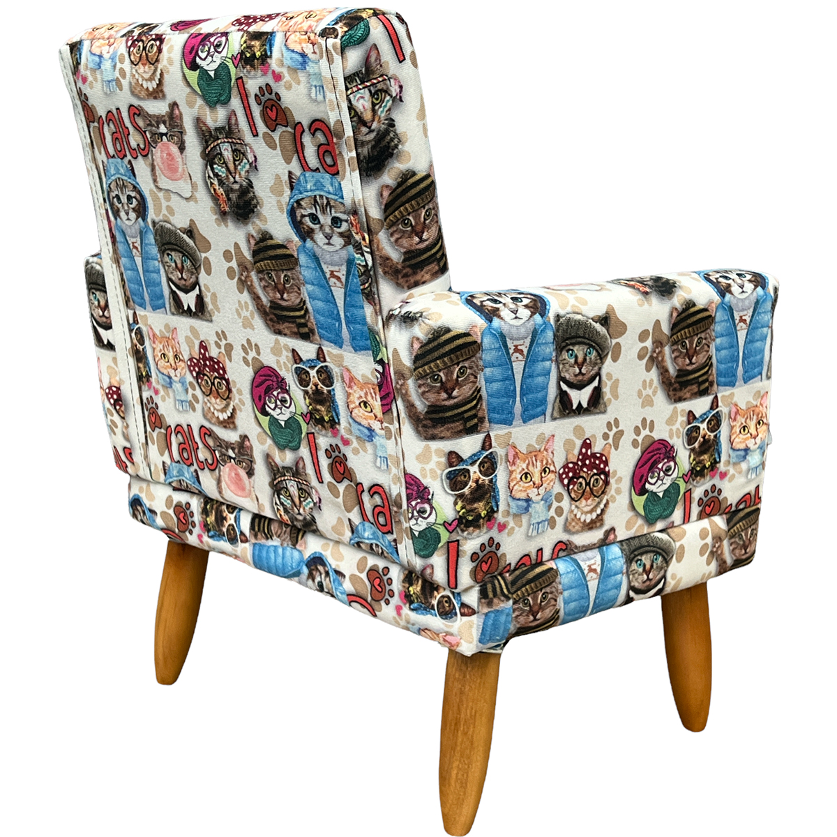 Kit 2 Poltronas Decorativas Nina Infantil Para Quarto Infantil Suede Estampa Gatos Pé Castanho
