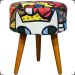 Kit 2 Poltronas Decorativas Para Sala Nina + 2 Puff Estampa Romero Brito Pé Castanho - Clique E Decore