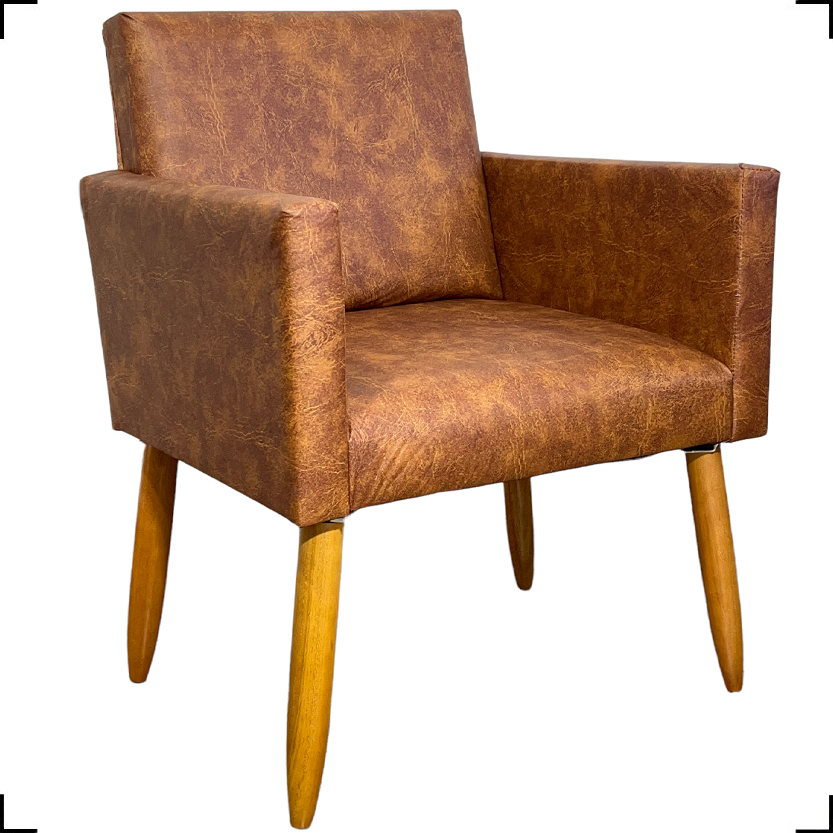 Kit 2 Poltronas Decorativas Para Sala Nina Corino Peroba Pé Castanho - Clique E Decore
