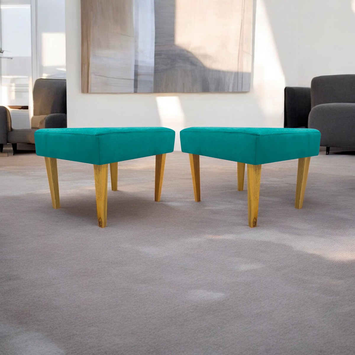 Kit 2 Puff Decorativos Charme Para Sala, Quarto, Recepção Suede Azul Turquesa Pé Castanho - Clique E Decore