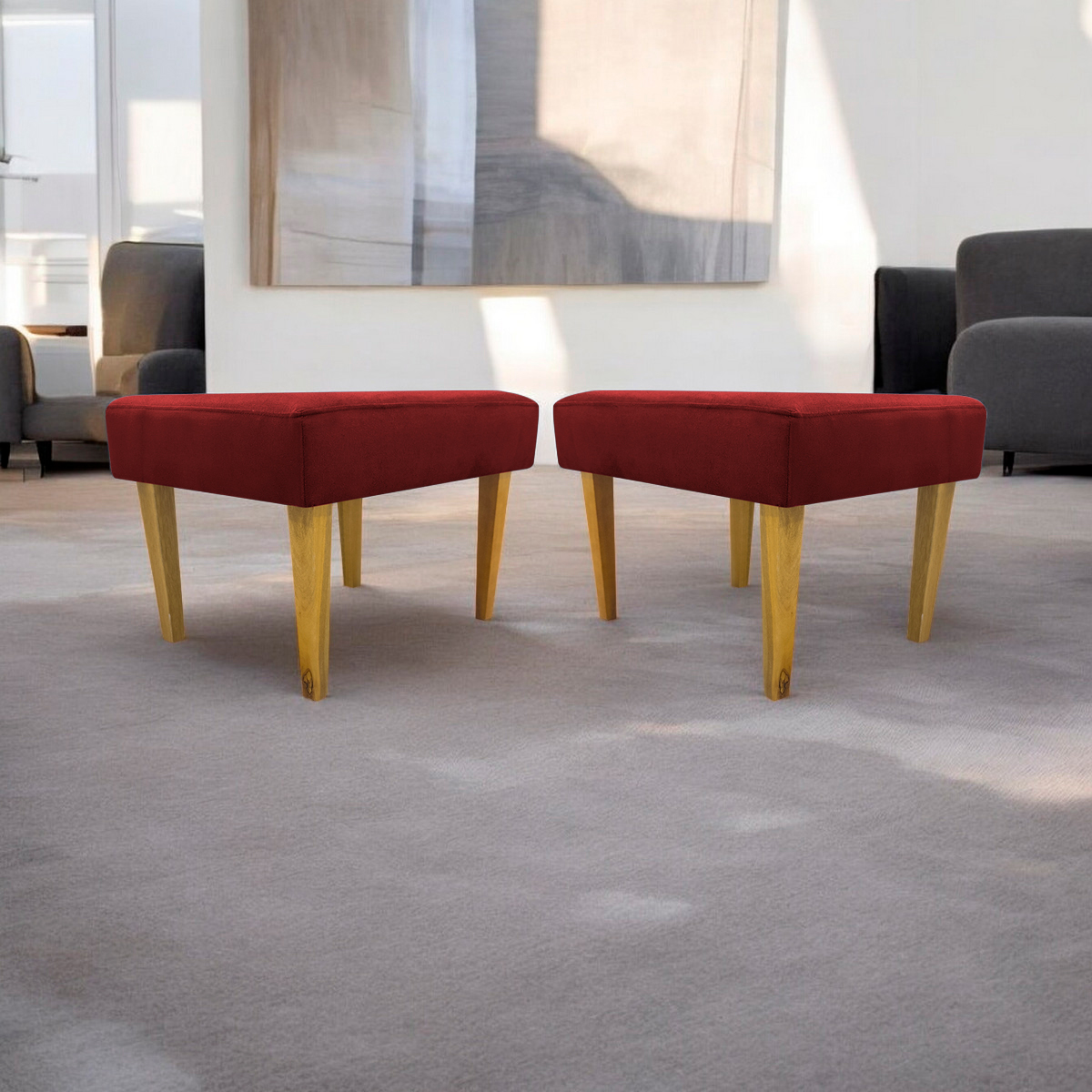 Kit 2 Puff Decorativos Charme Para Sala, Quarto, Recepção Suede Vermelho Pé Castanho - Clique E Decore