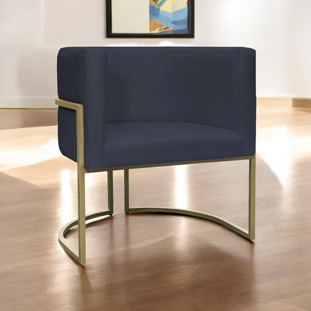 Poltrona Decorativa Luna Para Sala de Estar Escritório Recepção Suede Preto Base de Ferro Champagne