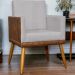 Poltrona Decorativa Para Sala Recepção Lis Corino Peroba e Linho Bege