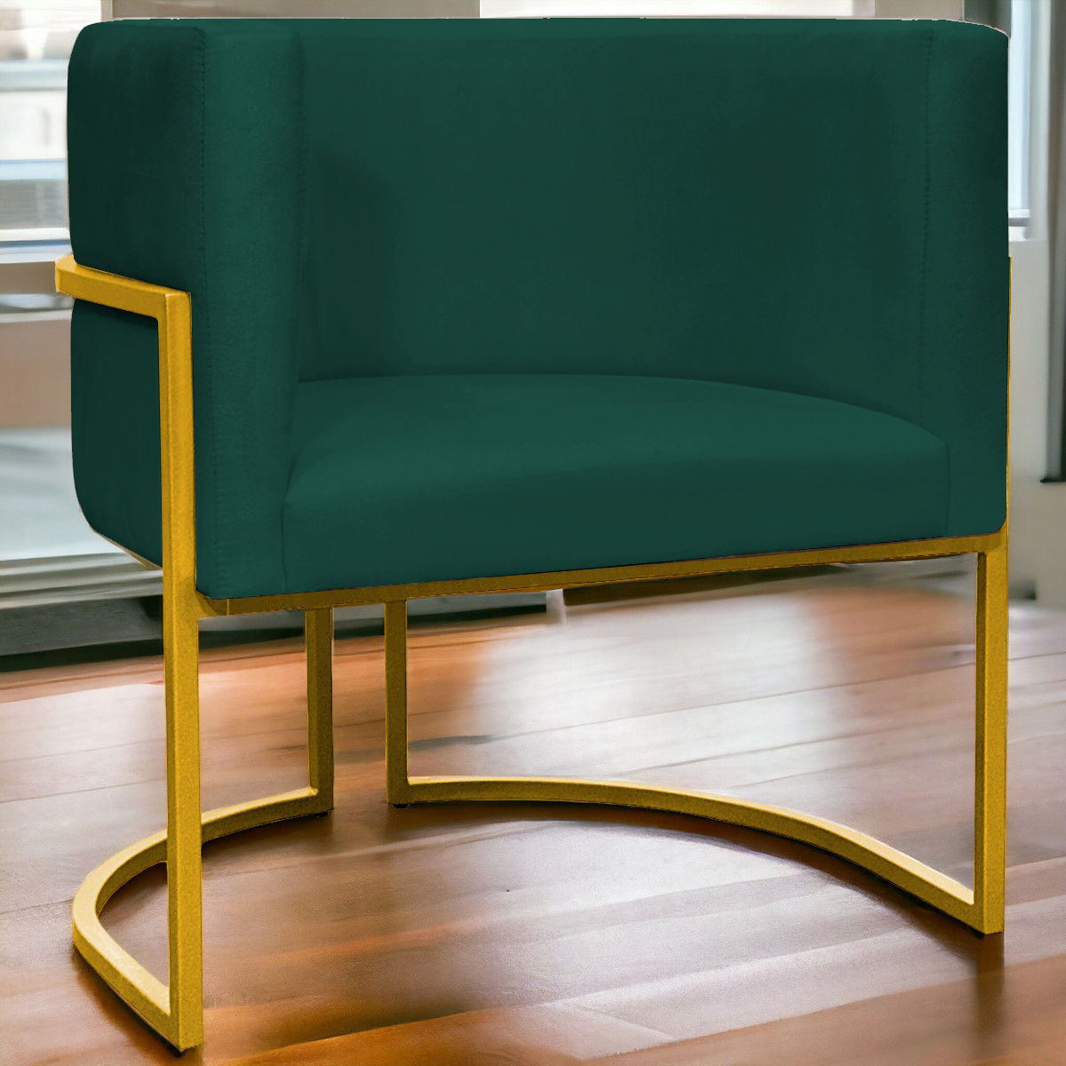 Poltrona Decorativa Para Sala Recepção Manicure Escritório Luna Suede Verde Base de Ferro Dourado