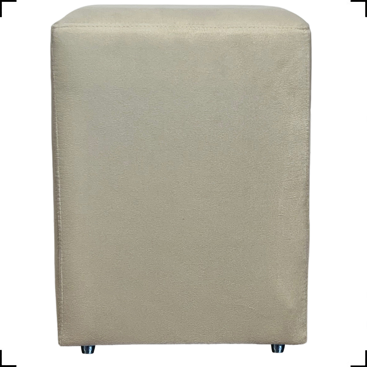 Puff Decorativo Para Sala, Recepção, Manicure Dado Suede Nude - Clique E Decore