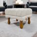 Puff Decorativo Retangular Para Sala Quarto Penteadeira Duque Luxo Bouclé Capitonê Bege