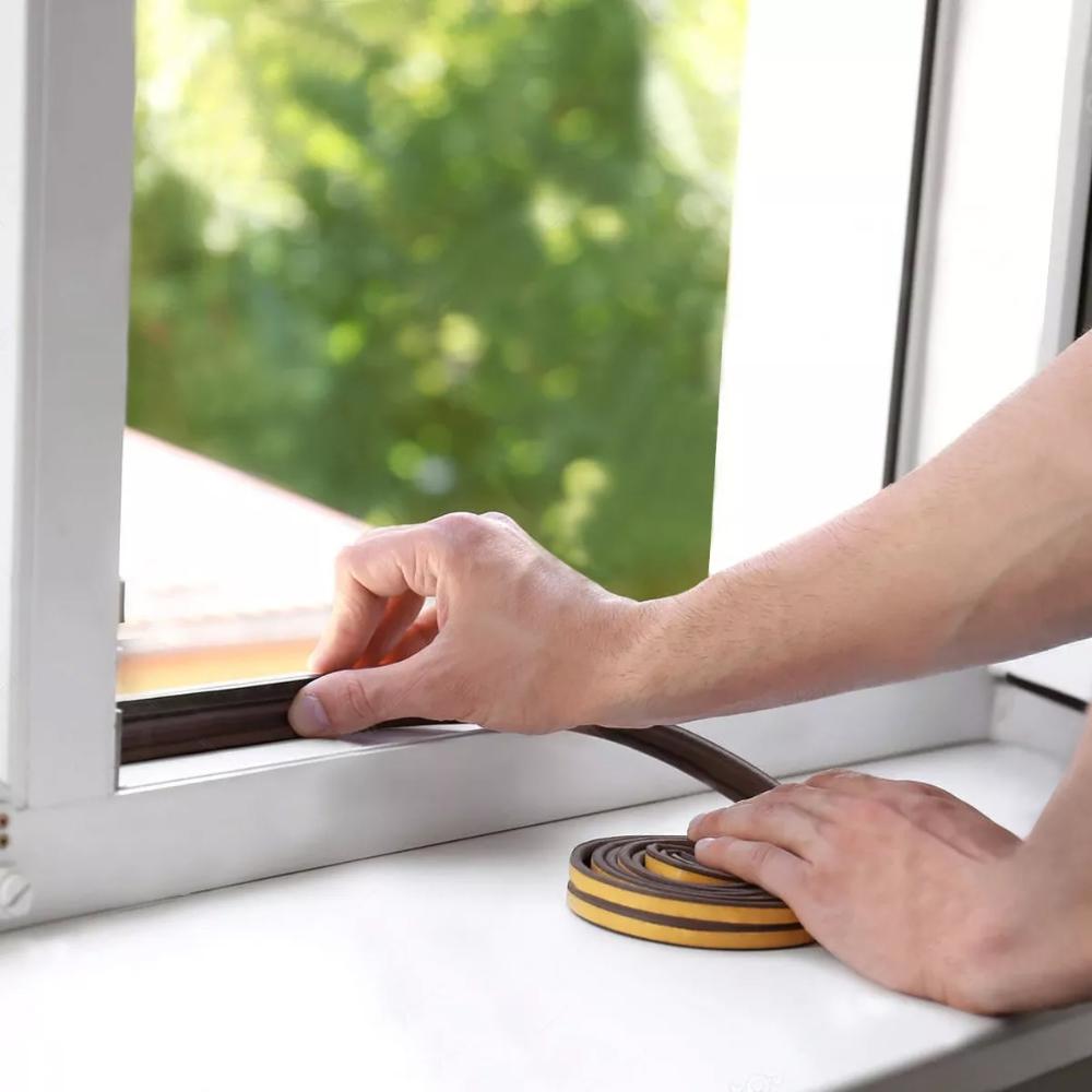 4 Fita Veda Fresta Janela Comfort Door Borracha Adesivo Veda Frestas 6mm