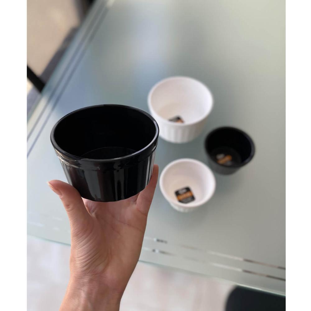 Ramekin Plástico Preto Canelado 200ml 9,7cm Uno Coza Tigela