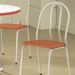 Conjunto de Mesa com 4 Cadeiras Leila Branco e laranja
