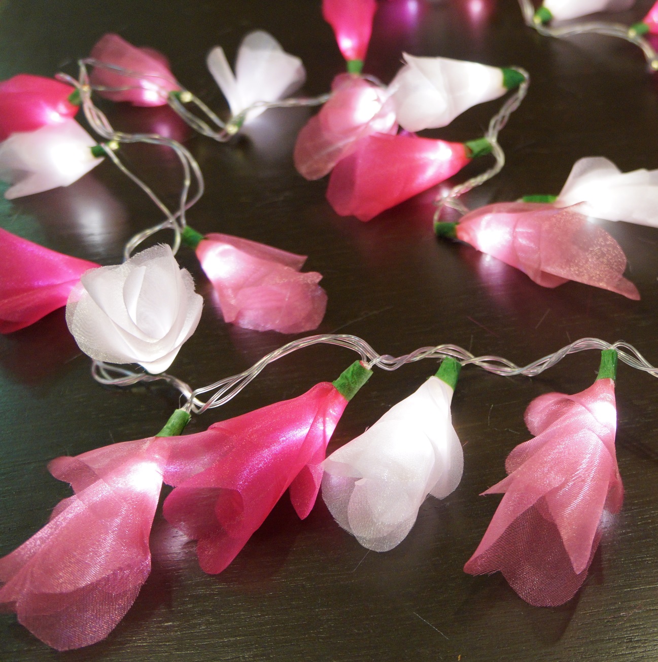 Cordão Luminoso Luz de Fada Organza 3 Tons de Rosa 110v