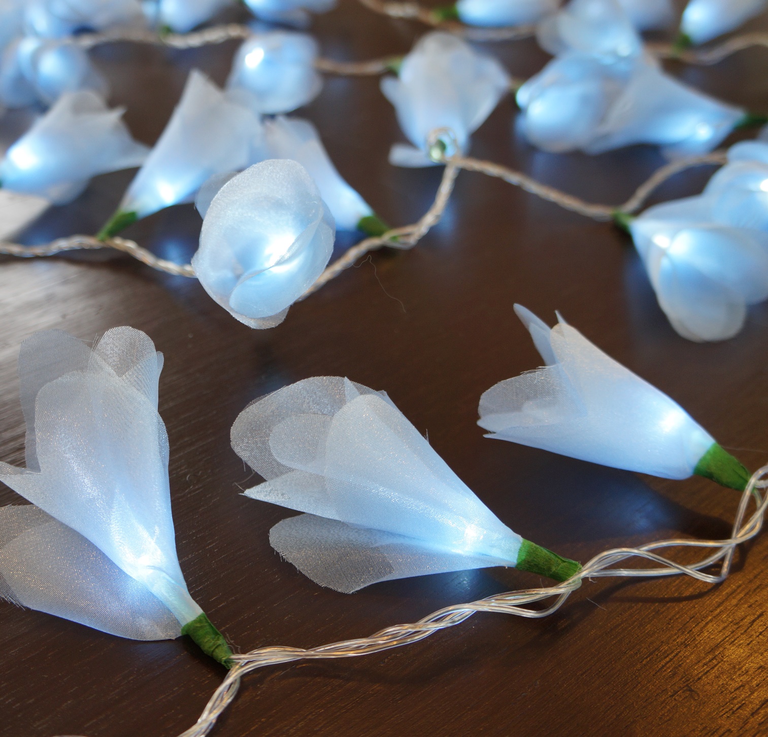 Cordão Luminoso Luz de Fada Organza Azul Bebê 110v