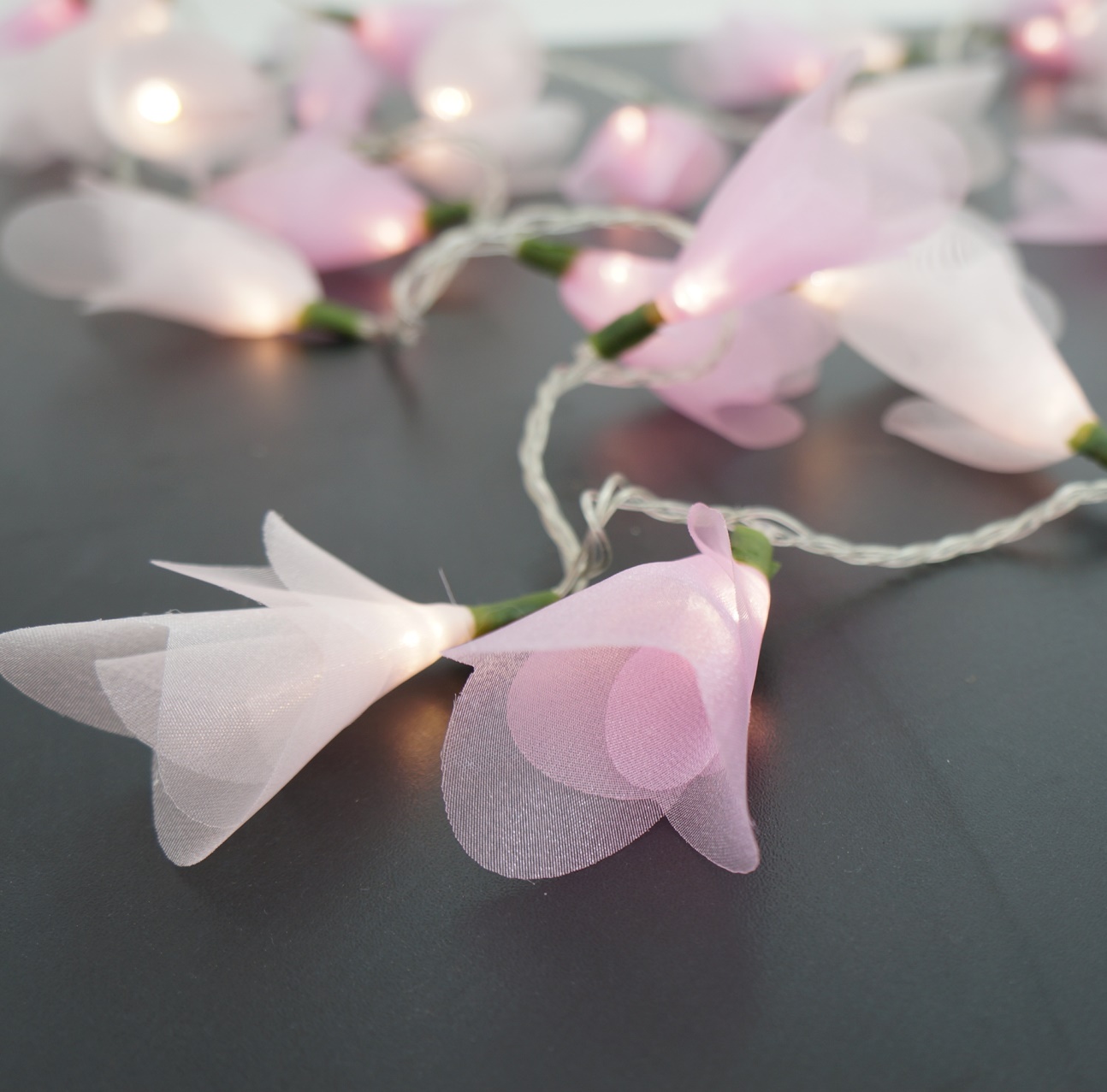 Cordão de Luz - Luz de Fada Flor Organza 2 Tons de Rosa