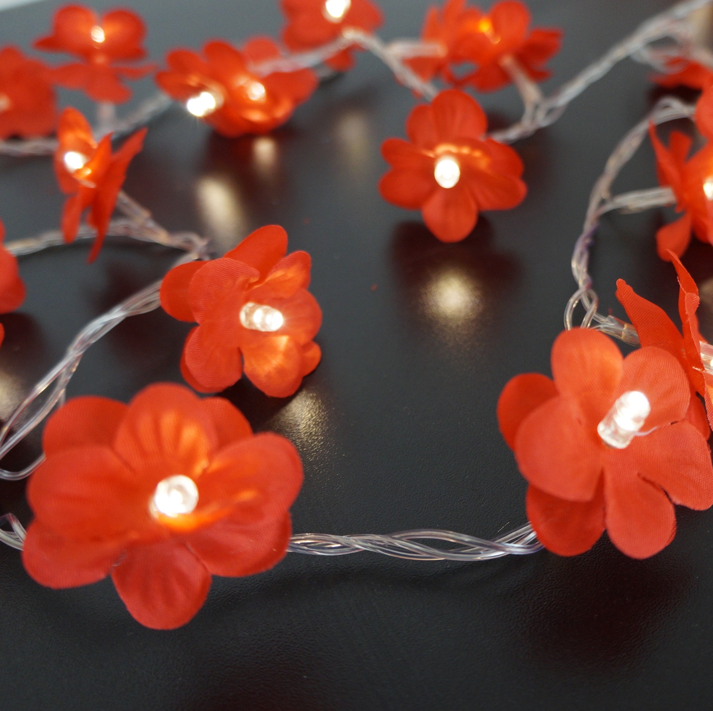 Cordão de Luz - Luz de Fada Florzinha Vermelha 110v