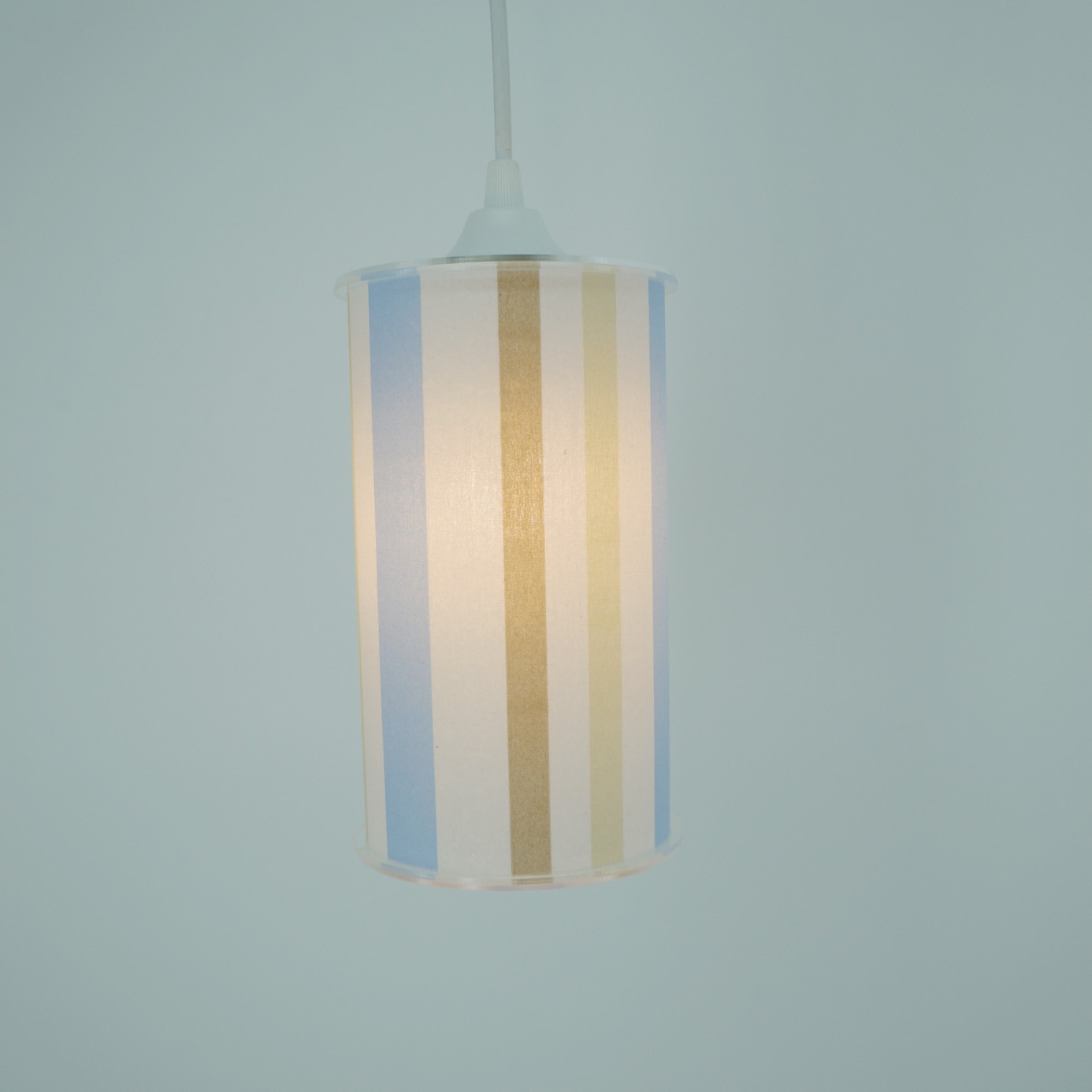 Luminária Pendente Cilíndrica Listrada Azul e Bege