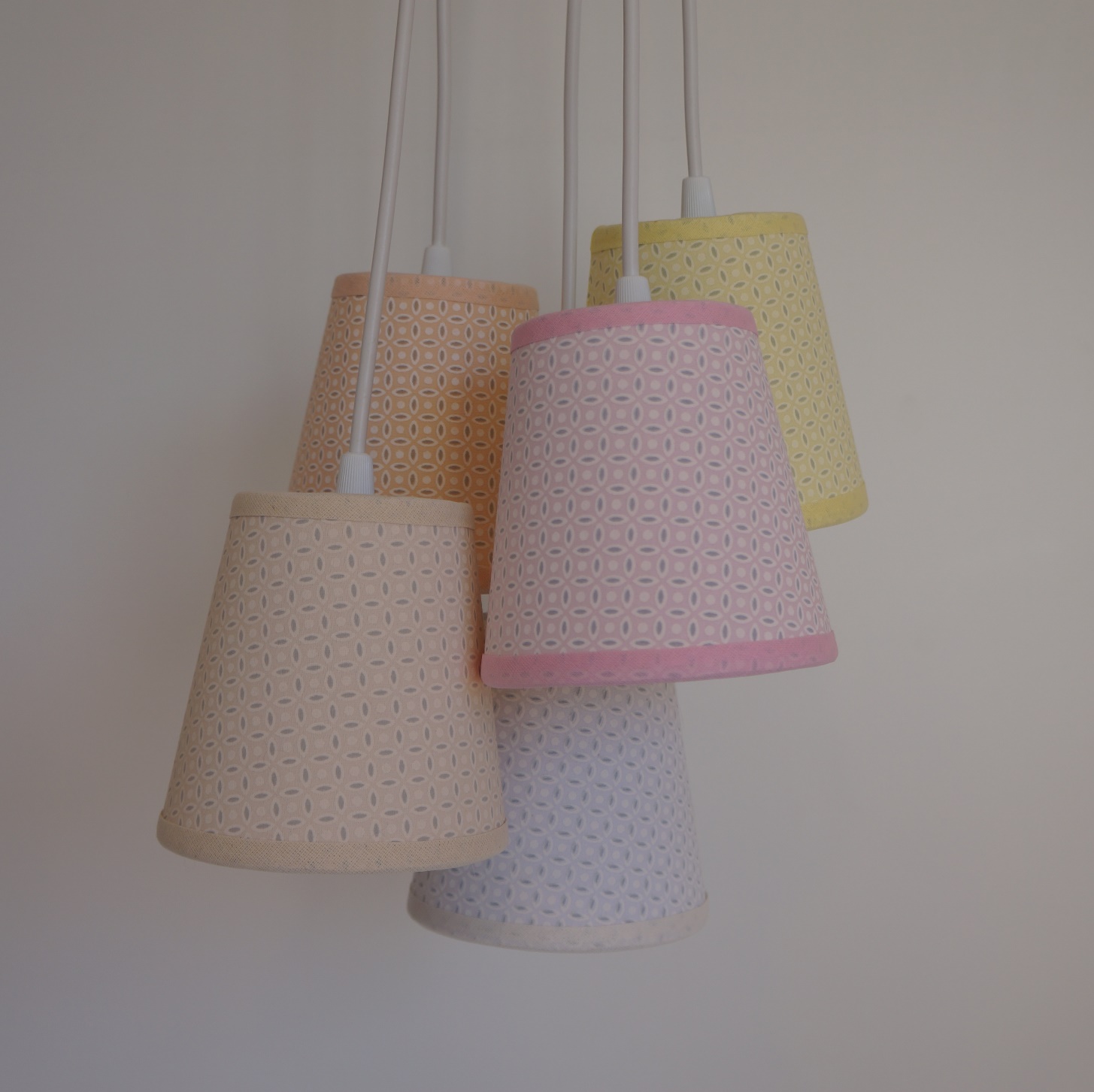 Lustre Pendente Arabescos Soft Colors