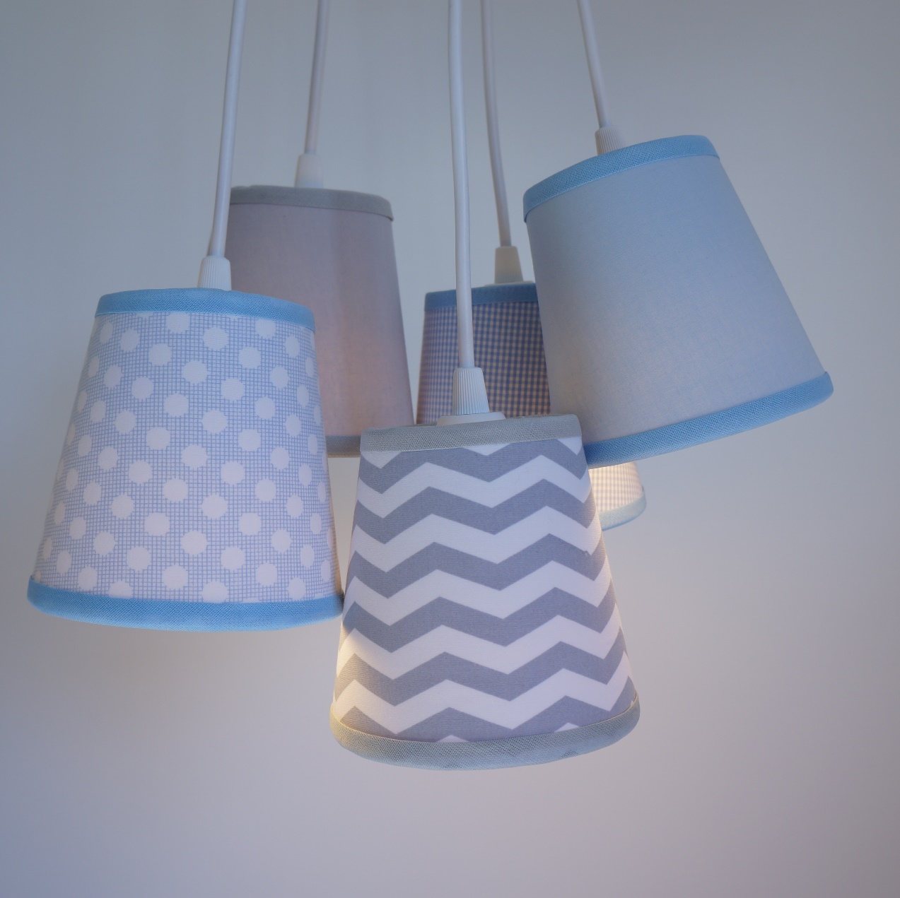 Lustre Pendente Baby Cinza, Branco e Azul Bebê