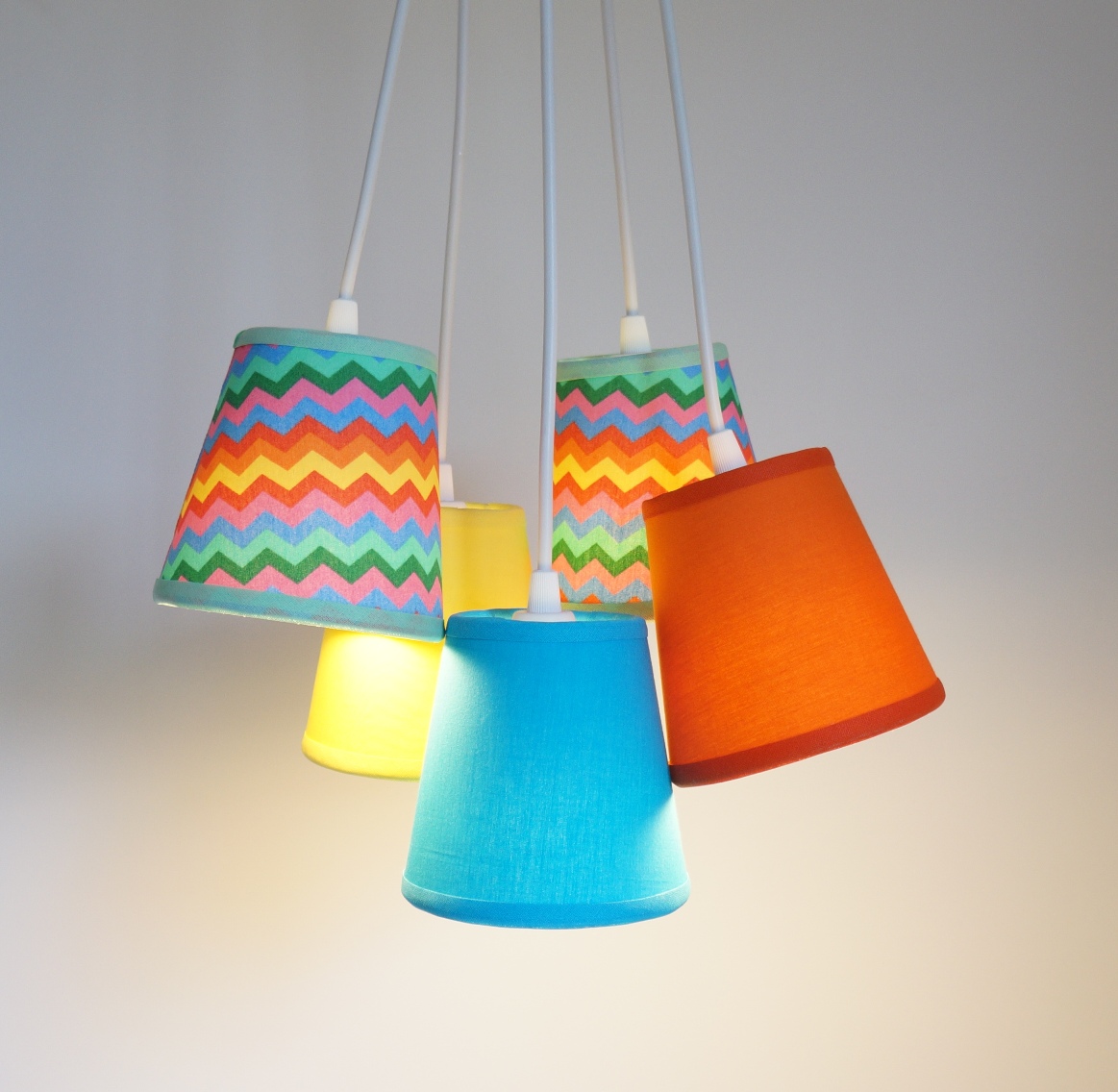 Lustre Pendente Bebê Chevron Colors