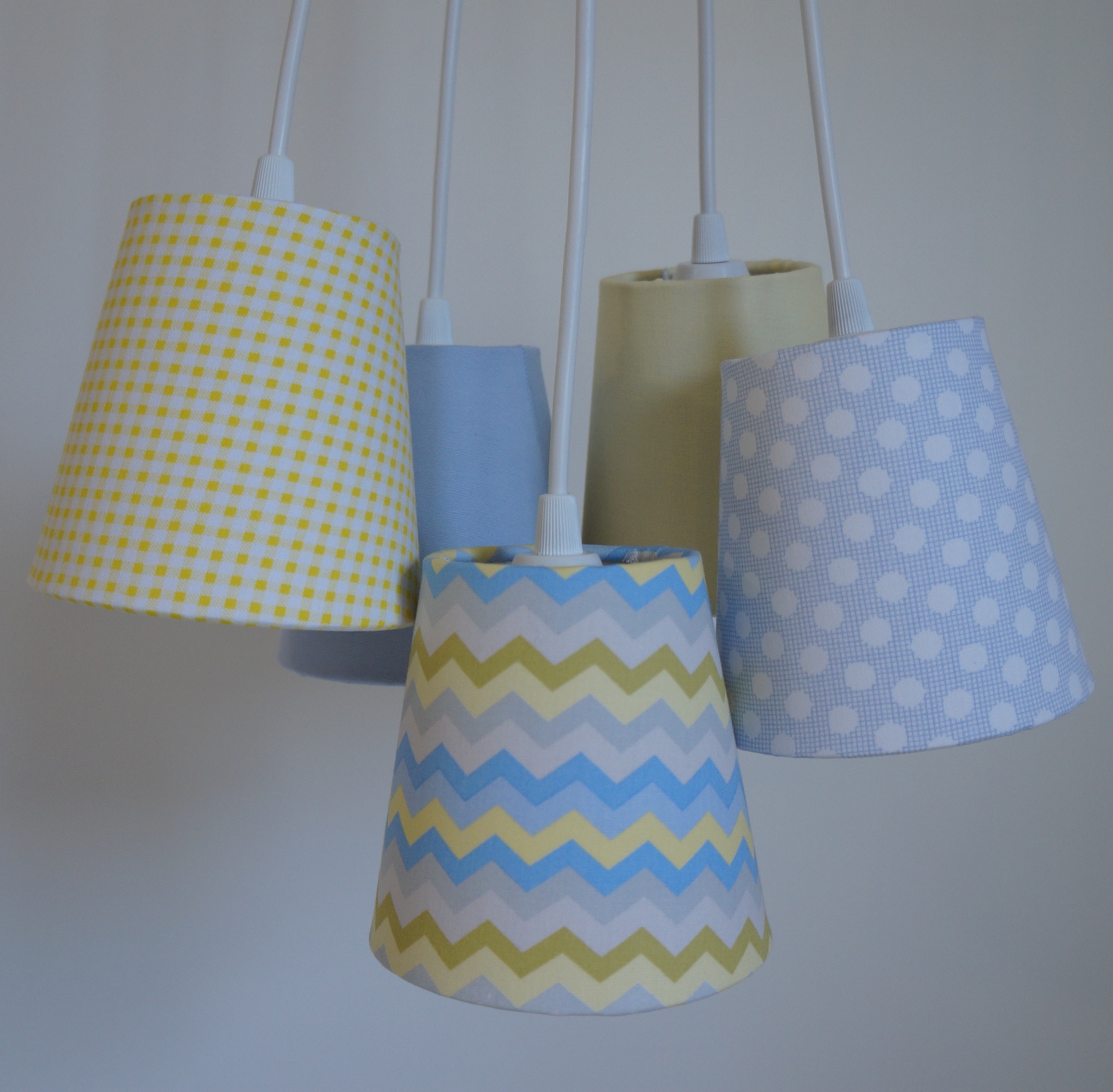 Lustre Pendente Bebê Chevron Soft
