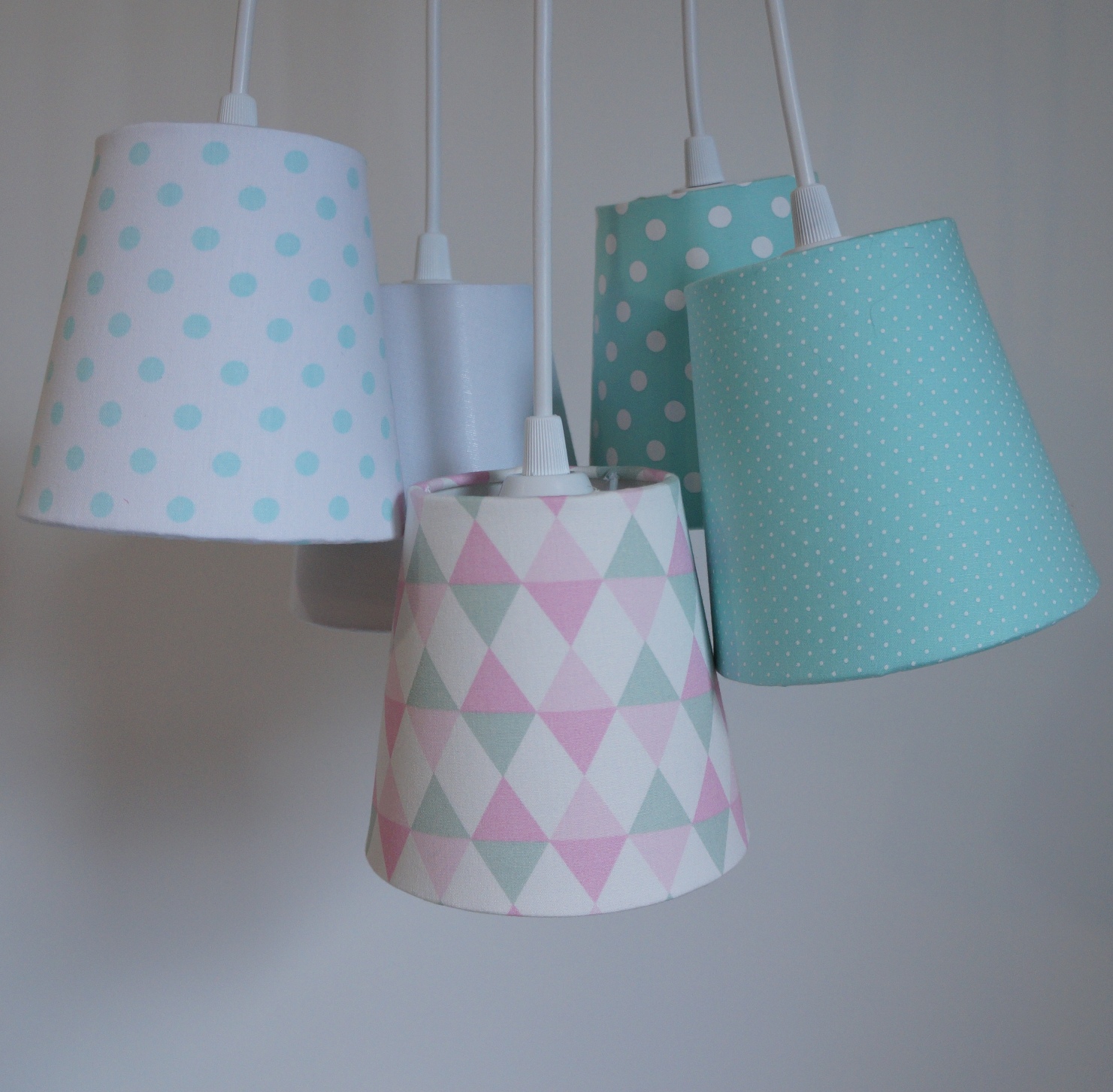 Lustre Pendente Bebê Losango Soft