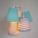 Lustre Pendente Cacho Tiffany e Chevron Cinza