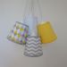 Lustre Pendente Cacho Zig Zag 4 Cúpulas Amarelo, Cinza e Branco
