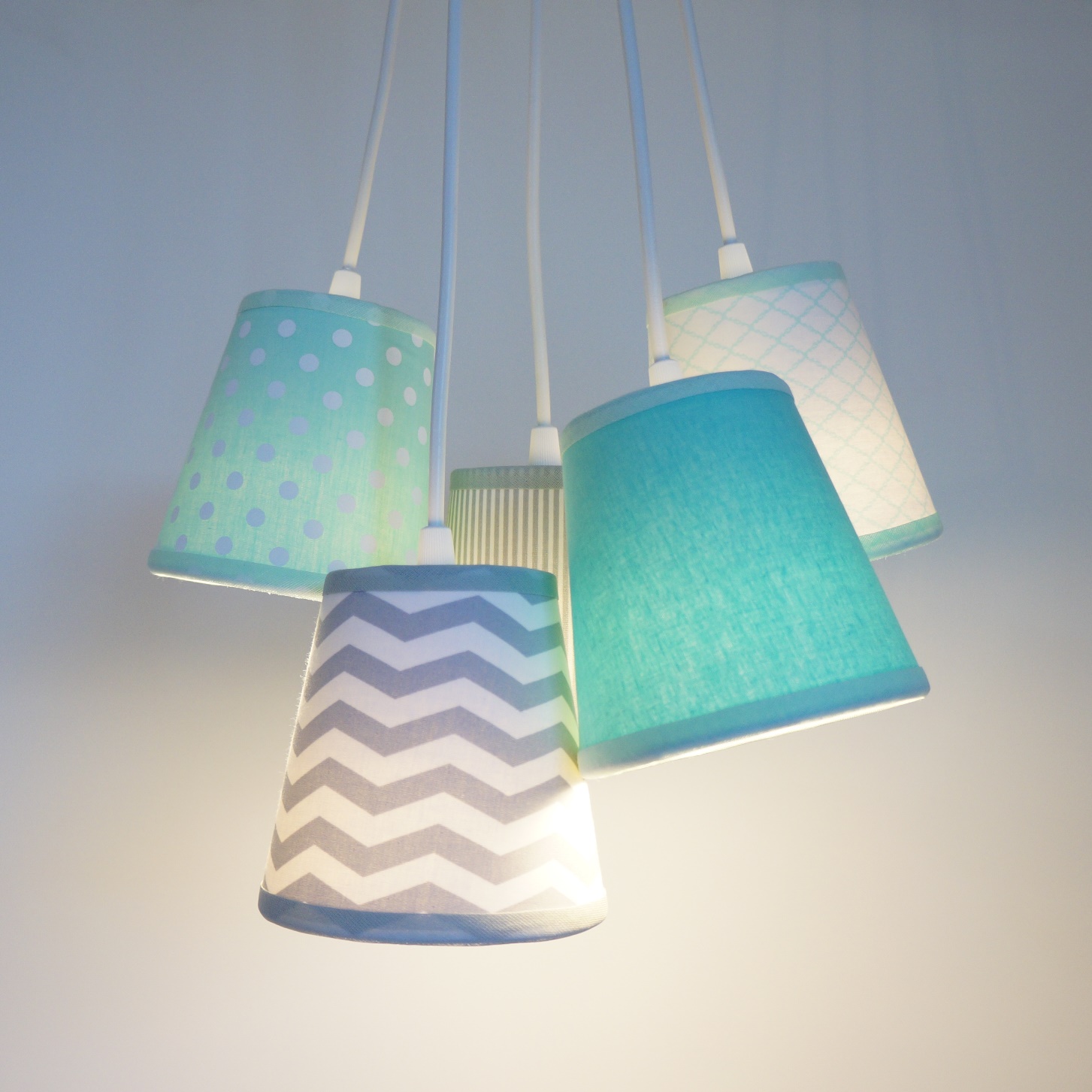 Lustre Pendente Chevron Cinza e Verde Água