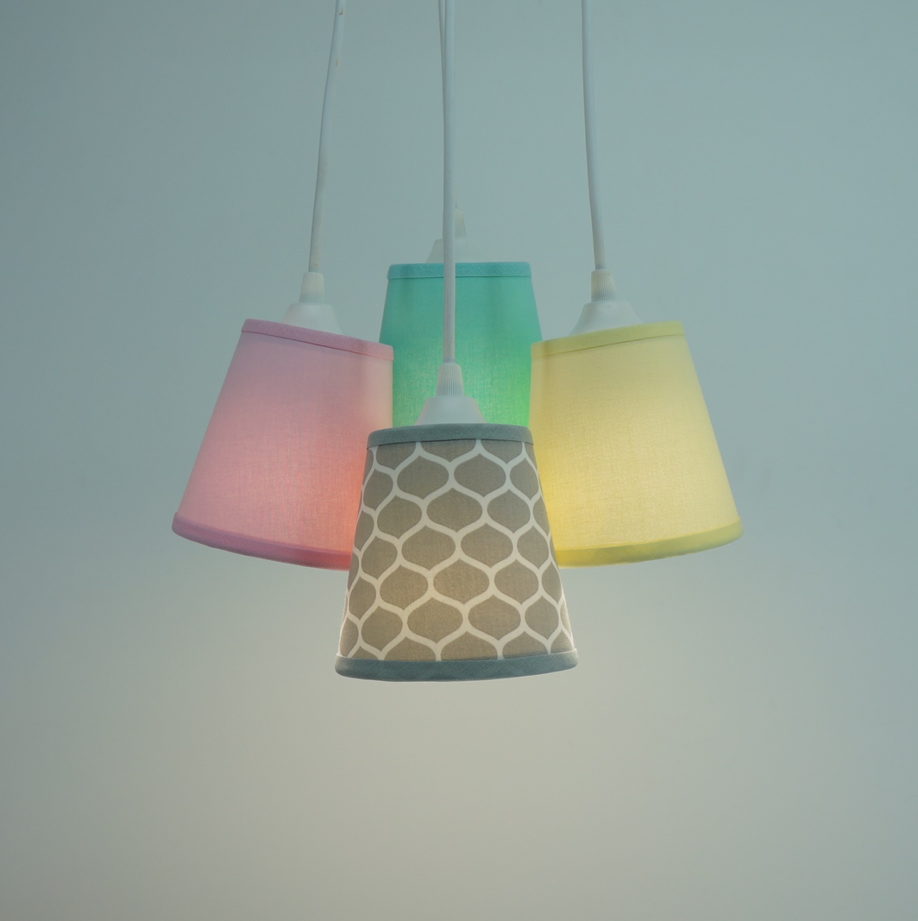 Lustre Pendente Luminária Bebê Cacho Colmeia