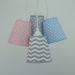 Lustre Pendente Luminária Bebê Cacho Poás e Chevron