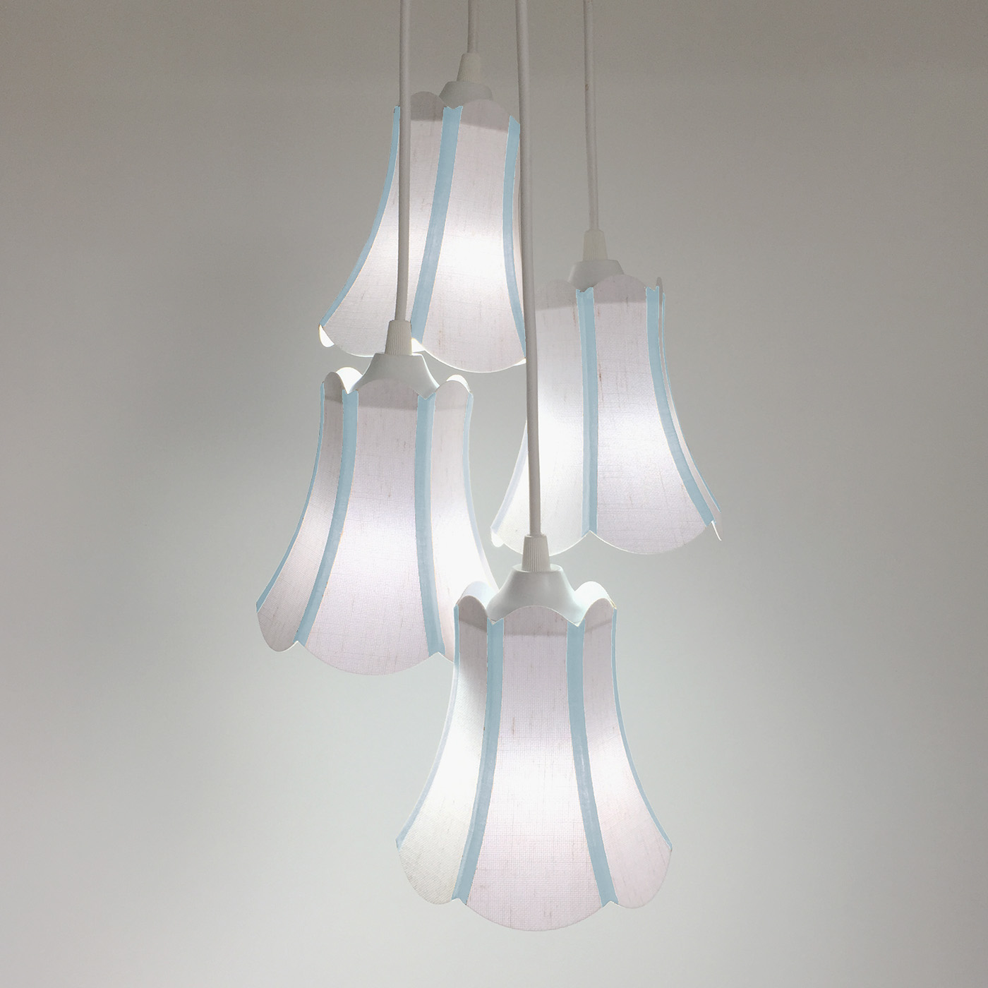 Lustre Pendente Luminária Cacho 4 Cúpulas Paris Linho com Detalhes em Azul