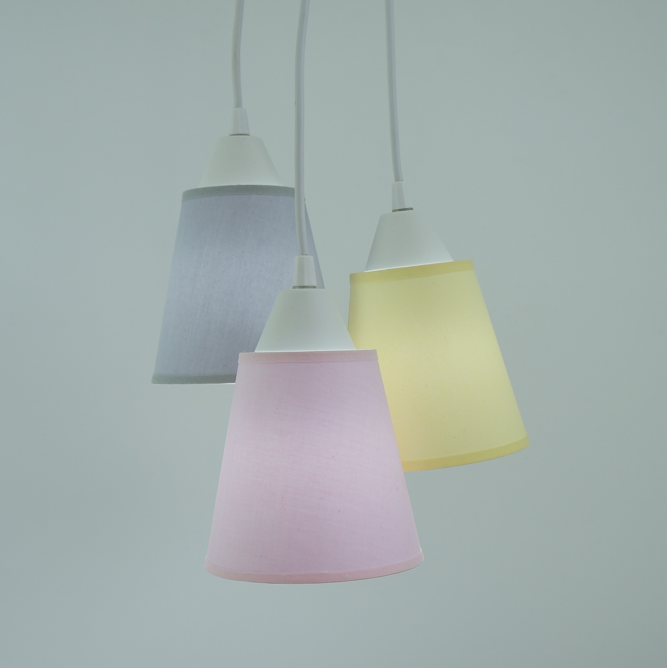 Lustre Pendente Luminária Cacho Cinza, Rosa e Amarelo Bebê
