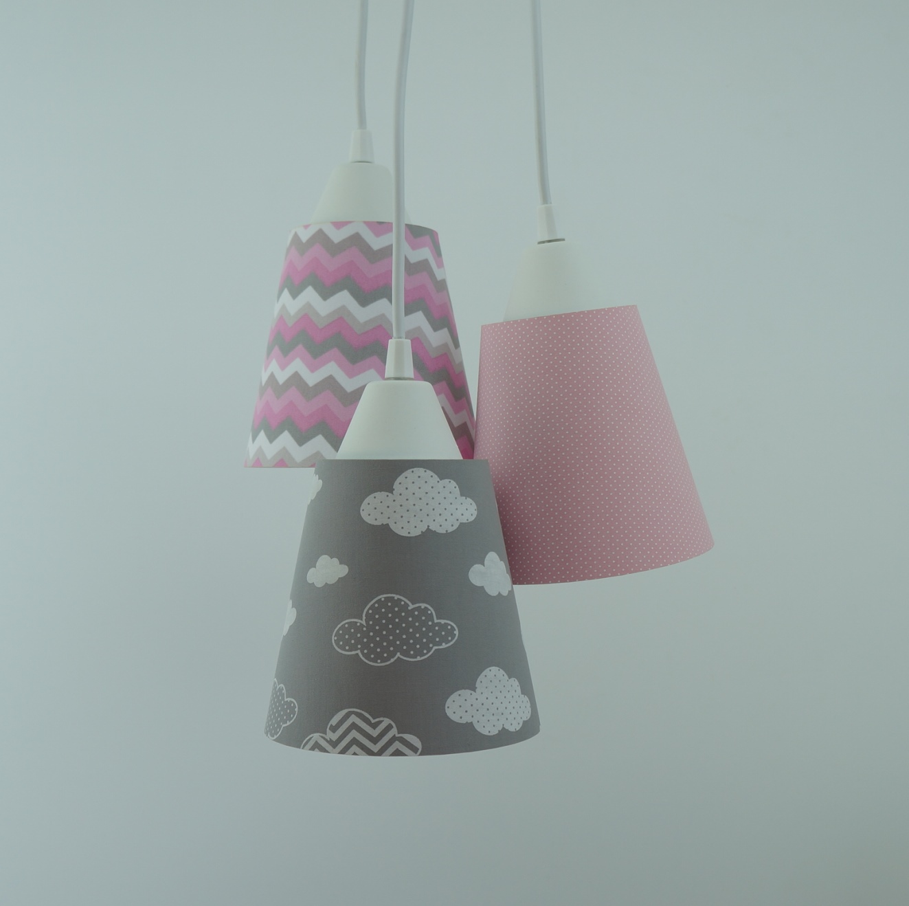 Lustre Pendente Luminária Nuvens e Chevron Cinza e Rosa