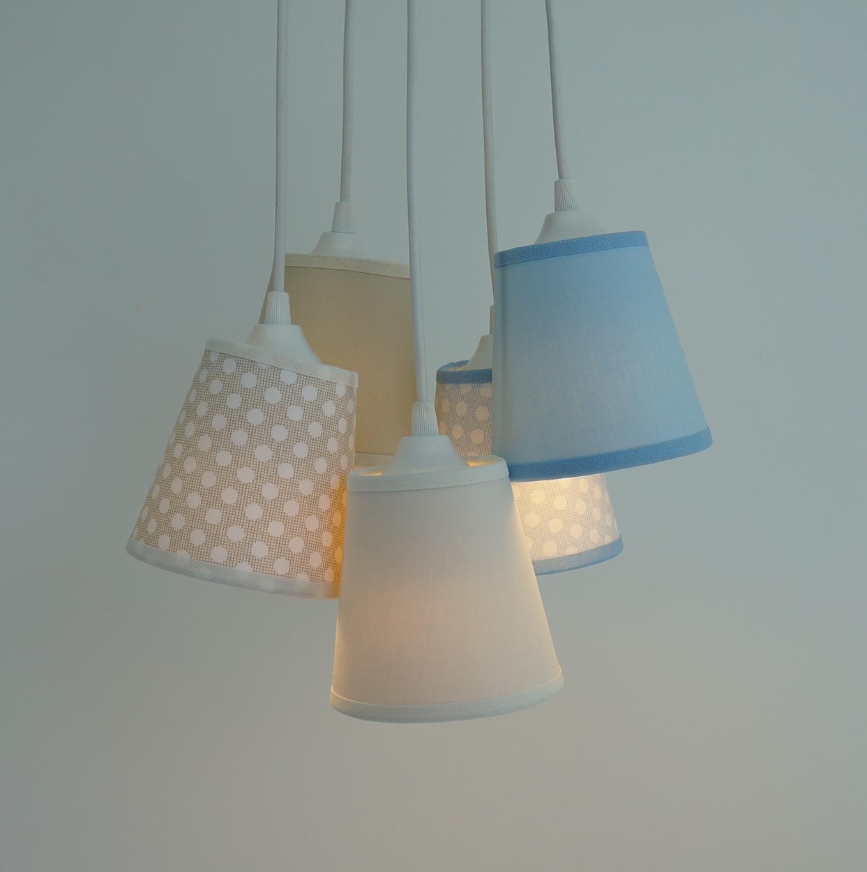 Lustre Pendente Luminária Poás Bege e Azul