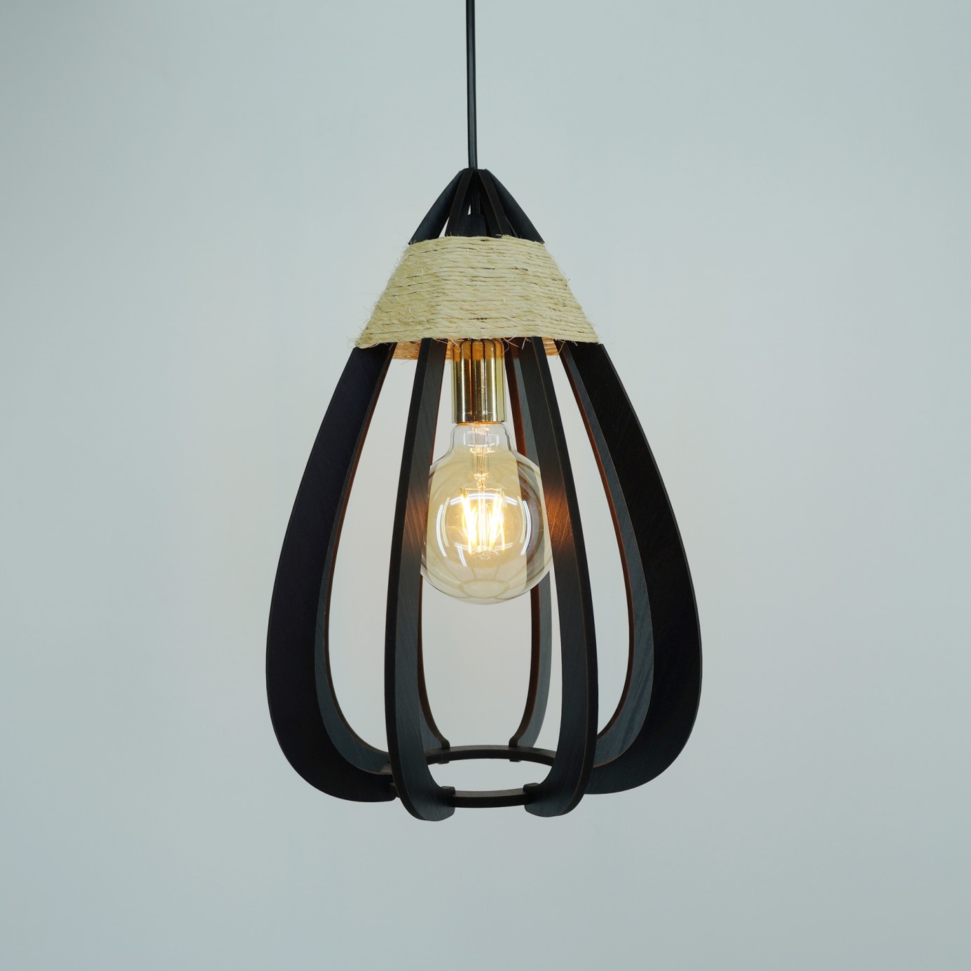 Lustre Pendente Luminária Sisal e Madeira Preto