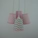 Lustre Pendente Menina Chevron e Pompom Cinza e Rosa